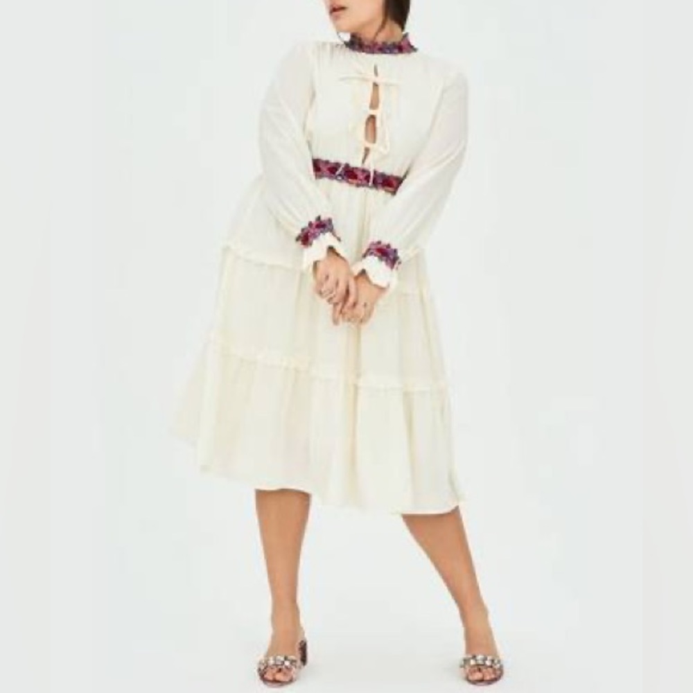 BNWT Elvi Contrast Lace Trim Dress with Keyhole Bows size 16 US / 20 UK